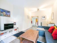TV a/nebo společenská místnost v ubytování Beach Cascais Apartment