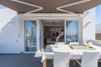 Balkón nebo terasa v ubytování Luxury house in Roses