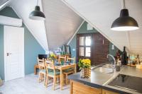 A kitchen or kitchenette at Naphoz Holddal
