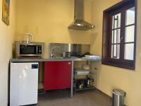 Kuchyň nebo kuchyňský kout v ubytování Casa rural con vistas maravillosas en Arico
