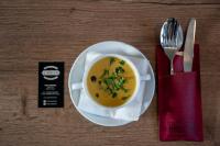 Comida en el departamento o alrededores