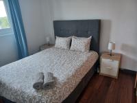 Postel nebo postele na pokoji v ubytování Oporto Sea Rooms