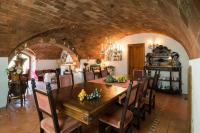 A seating area at B&B Villa il Poggetto