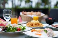 Mad på hotellet eller i nærheden