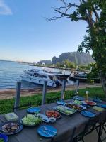 Phong cảnh thiên nhiên gần khách sạn