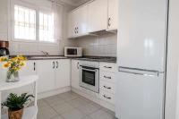 Kuchyň nebo kuchyňský kout v ubytování Paraíso Privado con piscina Villa Alqueries