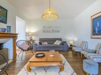 Posedenie v ubytovaní Holiday Home Glann Aven by Interhome