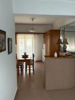 Kuchyň nebo kuchyňský kout v ubytování fotini's apartment