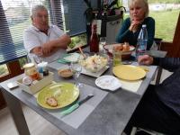 Еда / где поесть недалеко от гостевого дома