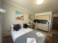 Postel nebo postele na pokoji v ubytování SUMMER BREEZE 506 Private Studio SUNNY BEACH