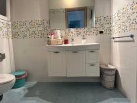 A bathroom at Librari - Quality confort