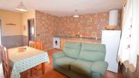 Posezení v ubytování Casas Paqui y Pablo con piscina compartida en Conil