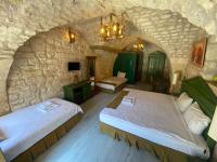 A bed or beds in a room at HANEHAN
