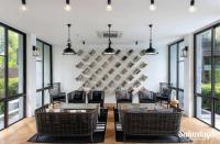 Posezení v ubytování Saturays condo One Bedroom Suite 178