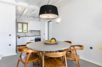 A kitchen or kitchenette at NEW - Villa Aperanto - MG Villas Mykonos