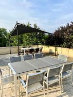 Plán poschodí v ubytovaní Maison spacieuse avec grand jardin et parking à 20 min de Lyon