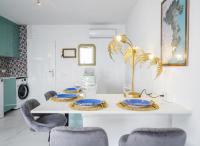 Posezení v ubytování Welhomy - Magnifique Maison Vue Mer - Roses, Bramer 13