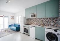 Kuchyň nebo kuchyňský kout v ubytování Welhomy - Magnifique Maison Vue Mer - Roses, Bramer 13