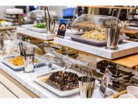 Φαγητό σε αυτό το ξενοδοχείο ή κάπου εκεί κοντά