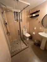 Koupelna v ubytování Comfy Kourouta Apartment & Suite