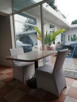 Gallery image of Hôtel Saint Lazaros in Lomé