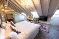 Posteľ alebo postele v izbe v ubytovaní Hospedium Hotel Barómetro de Camariñas