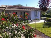Vonkajšia záhrada v ubytovaní Skipper White Guest House