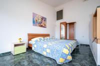 Posteľ alebo postele v izbe v ubytovaní Apartments with parking spaces Sali, Dugi otok - 17791