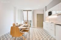Kuchyň nebo kuchyňský kout v ubytování Uma Suites Sagrada Familia