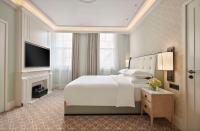 Great Scotland Yard Hotel, part of Hyattにあるベッド