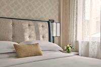 Great Scotland Yard Hotel, part of Hyattにあるベッド