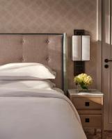 Great Scotland Yard Hotel, part of Hyattにあるベッド