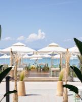 Nespecifikovaný výhled na moře nebo výhled na moře při pohledu z hotelu