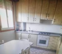 Kuchyň nebo kuchyňský kout v ubytování Triplex corral(centro grove)