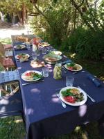 Mad på pensionatet eller i nærheden