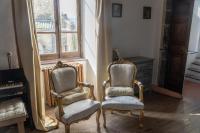 Posedenie v ubytovaní Château de Rosans