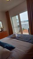 Postel nebo postele na pokoji v ubytování apartman Antonio Trogir