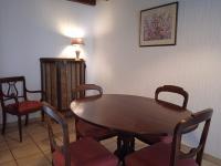 Plán poschodí v ubytovaní Charming detached 2 bedroom ancient house in medieval quarter of a small town in the Pays de la Loire, France