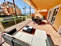 A seating area at Mirador al Mar 78 by homeprive