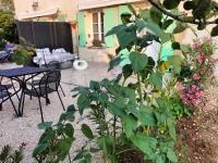 Ogród w obiekcie Maison coquette en Camargue