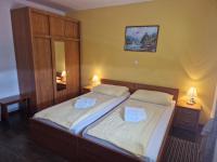 Posteľ alebo postele v izbe v ubytovaní Plitvice Palace
