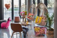 Moxy Szczecin Cityにあるシーティングエリア