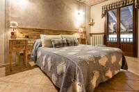 A bed or beds in a room at Cascina Veja