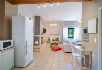 Kuchyň nebo kuchyňský kout v ubytování Villa Erato-Stalis