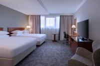 Delta Hotels by Marriott Liverpool City Centreにあるベッド