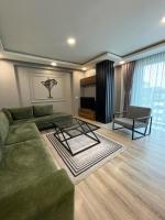 A seating area at On4 Rooms & Suites