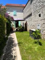 Vonkajšia záhrada v ubytovaní House "Vesela"