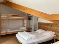 Plan piętra w obiekcie Appartement Duplex Les Orres 1800 pour 8 personnes aux pieds des pistes avec ménage et une place de parking inclus