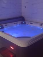 Plán poschodí v ubytovaní Lika Relax and Party House with sauna, jacuzzi and outdoor heated swimming pool