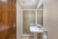 Kúpeľňa v ubytovaní Mijas Costa, Apartment Near to Beach, Wyndham
